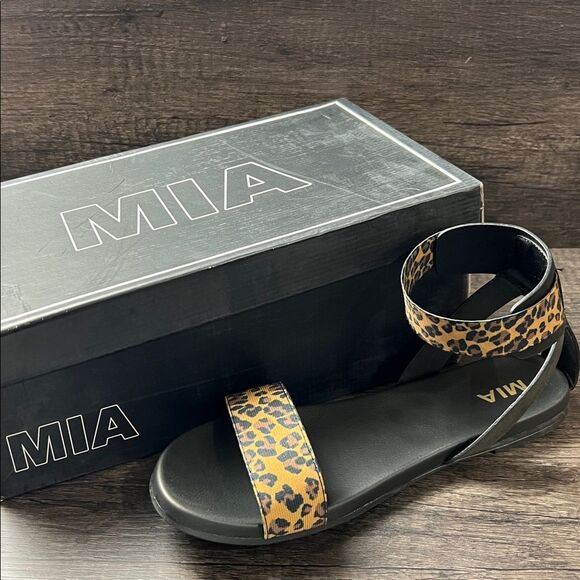 MIA Women’s Size 10 Lydya Black Cheetah Print with Elastic Ankle Band Sandals - Picture 1 of 5